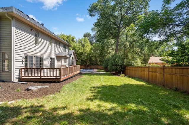 1504 Fairfield Road S, Minnetonka, MN 55305