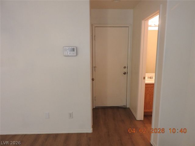 906 Valetta Flat Avenue, Las Vegas, NV 89183