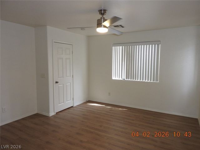 906 Valetta Flat Avenue, Las Vegas, NV 89183