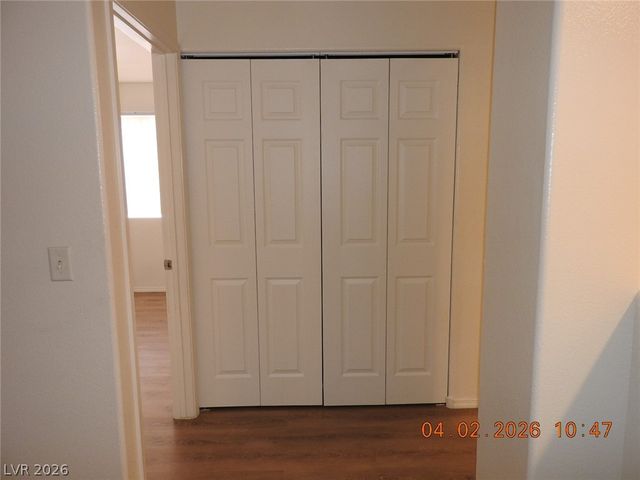 906 Valetta Flat Avenue, Las Vegas, NV 89183