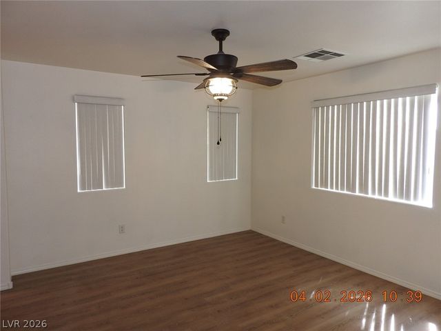 906 Valetta Flat Avenue, Las Vegas, NV 89183