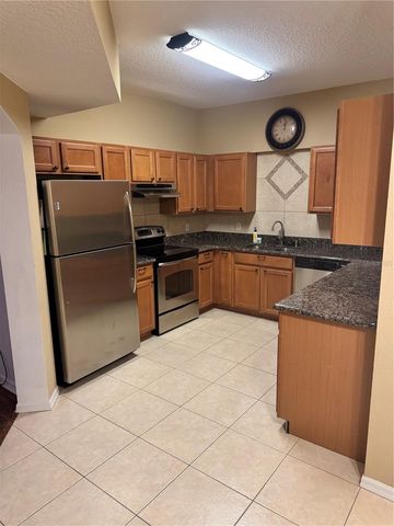 6315 ROSEFINCH COURT 101, Lakewood Ranch, FL 34202