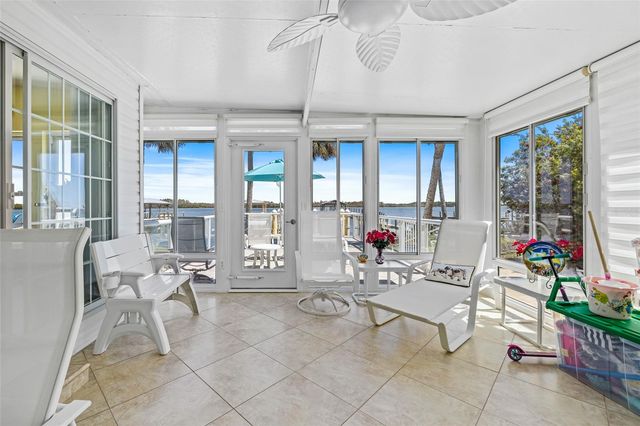 349 MARSH LANDING LOOP, Oak Hill, FL 32759