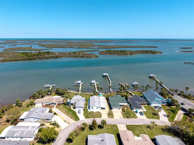 349 MARSH LANDING LOOP, Oak Hill, FL 32759