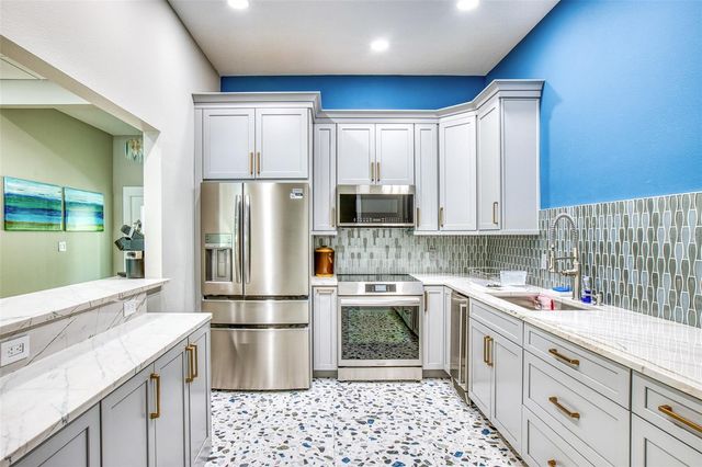 349 MARSH LANDING LOOP, Oak Hill, FL 32759