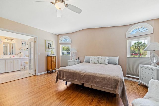 349 MARSH LANDING LOOP, Oak Hill, FL 32759