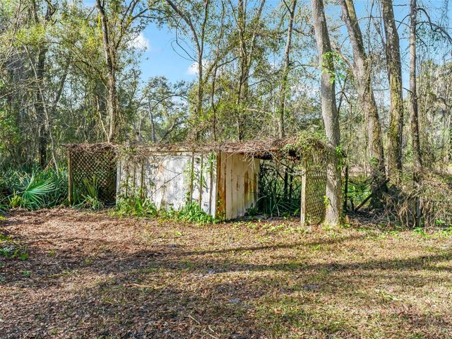 11398 CR 682, Webster, FL 33597