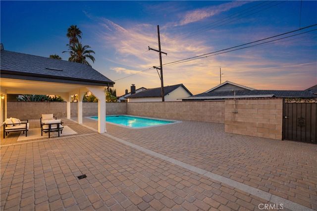 8550 Raviller Drive, Downey, CA 90240
