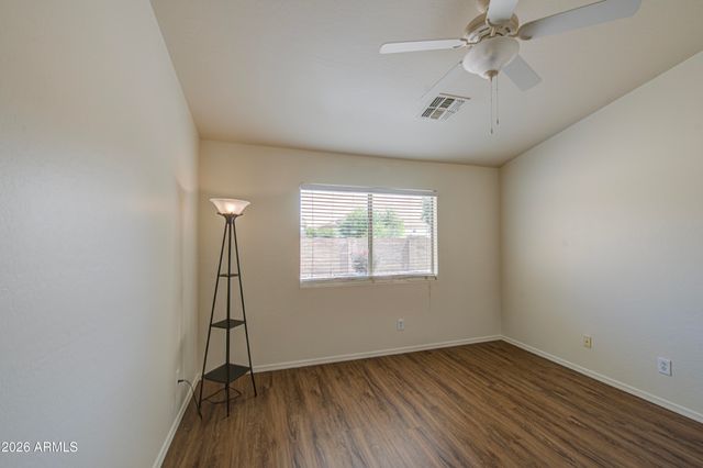 28041 N MUSCOVITE Drive, San Tan Valley, AZ 85143