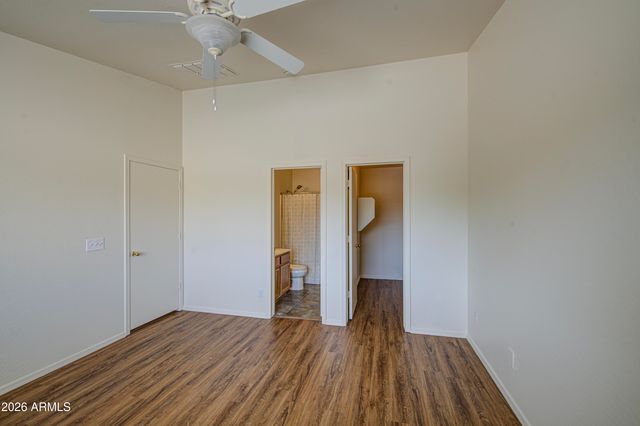 28041 N MUSCOVITE Drive, San Tan Valley, AZ 85143