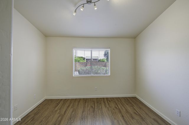 28041 N MUSCOVITE Drive, San Tan Valley, AZ 85143