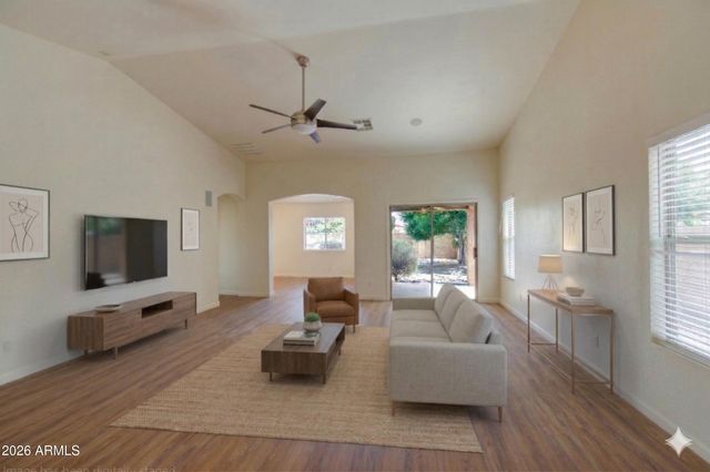 28041 N MUSCOVITE Drive, San Tan Valley, AZ 85143