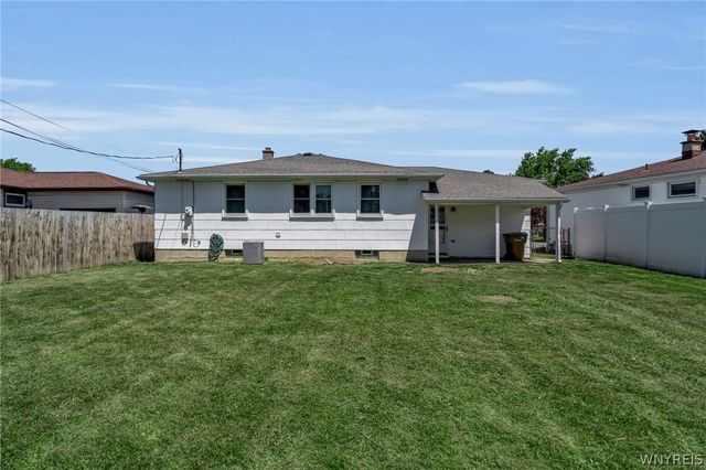 87 Knollwood Drive, Cheektowaga, NY 14227