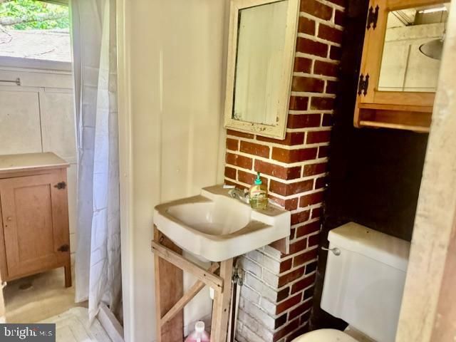 21 BASS DR, Ashland, PA 17921