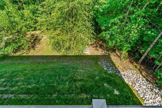 6201 Stonewick Drive, Jamestown, NC 27282