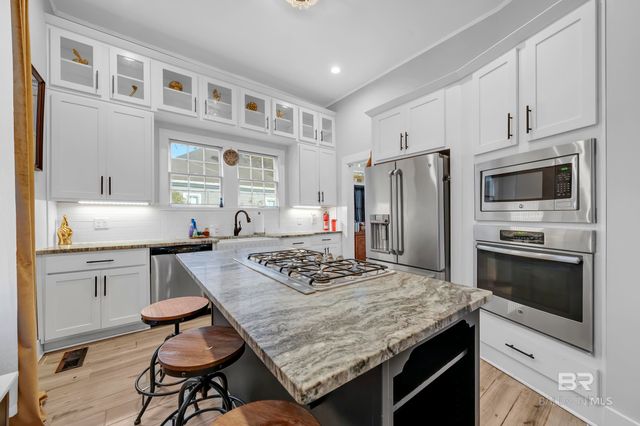 1322 Dauphin Street, Mobile, AL 36604