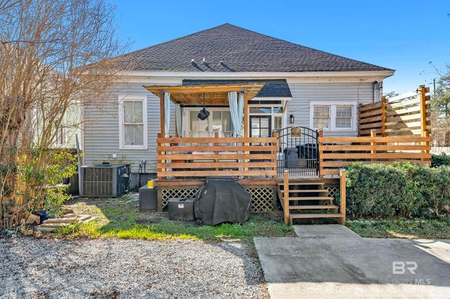 1322 Dauphin Street, Mobile, AL 36604