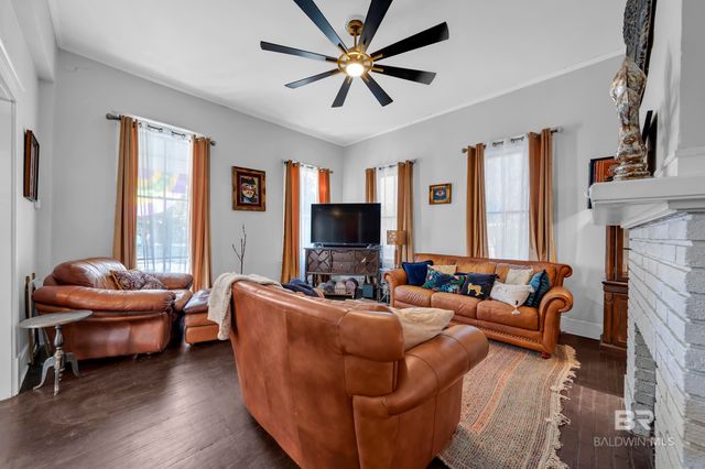 1322 Dauphin Street, Mobile, AL 36604