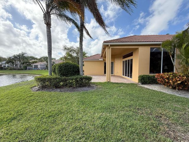 10873 Northgreen Drive, Lake Worth, FL 33449