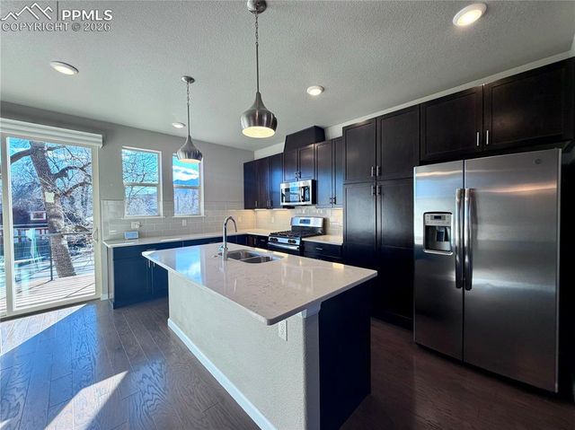 78 Cheyenne Boulevard, Colorado Springs, CO 80905