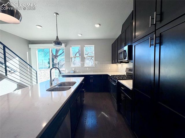 78 Cheyenne Boulevard, Colorado Springs, CO 80905