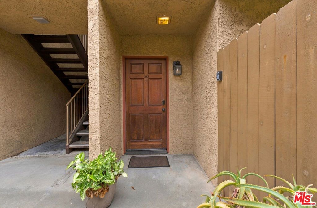 11918 Avon Way 102, Los Angeles, CA 90066 — photo 5