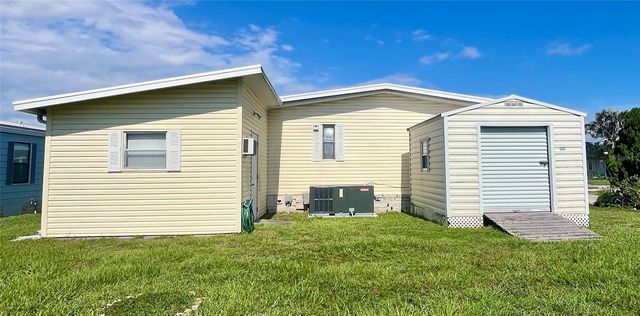 5716 PAWNEE STREET, Zephyrhills, FL 33542