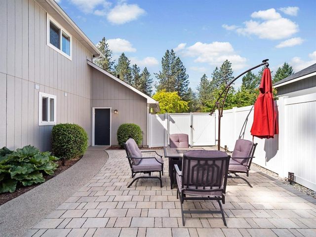 1216 W Candlewood Ct, Spokane, WA 99218