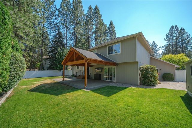 1216 W Candlewood Ct, Spokane, WA 99218