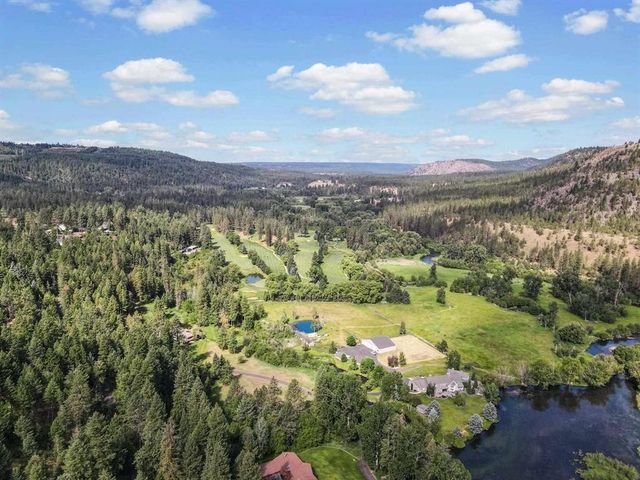 1216 W Candlewood Ct, Spokane, WA 99218
