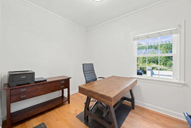 25 Artisan Avenue, Huntington, NY 11743