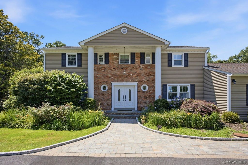 25 Artisan Avenue, Huntington, NY 11743 — photo 4