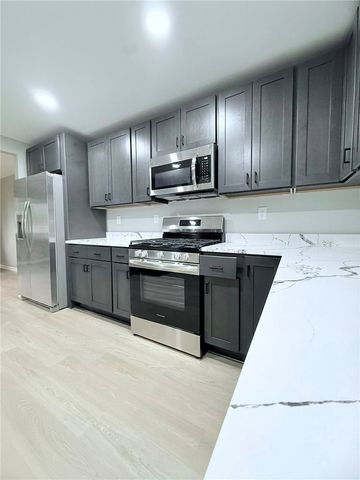 3929 Cape Cod Dr, Plum Boro, PA 15239