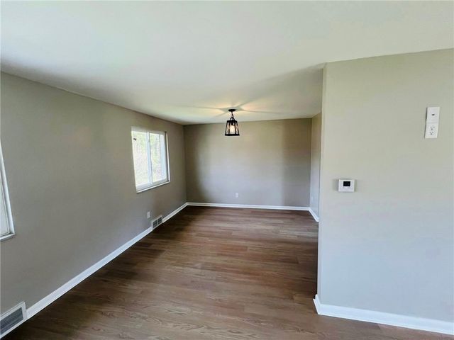3929 Cape Cod Dr, Plum Boro, PA 15239