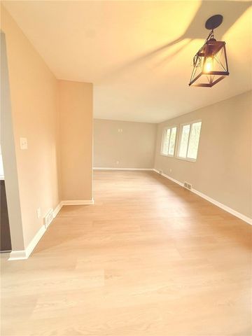 3929 Cape Cod Dr, Plum Boro, PA 15239