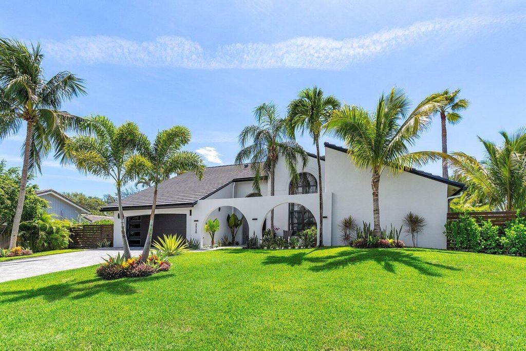 5950 NW 4th Avenue, Boca Raton, FL 33487