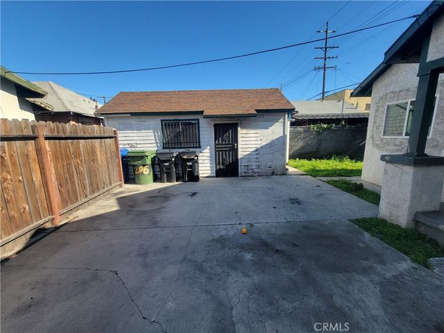 204 E Gage, Los Angeles, CA 90003