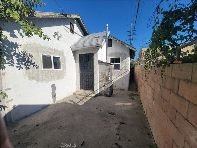 204 E Gage, Los Angeles, CA 90003