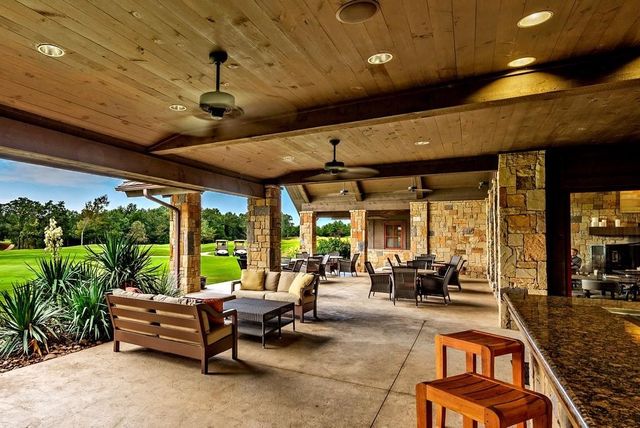125 Shadow Creek, Gordonville, TX 76245