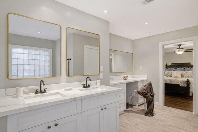 4315 Breakwood Drive, Houston, TX 77096