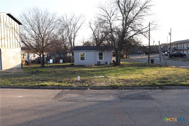 1012 York Avenue, Killeen, TX 76541