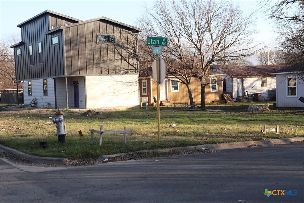 1012 York Avenue, Killeen, TX 76541