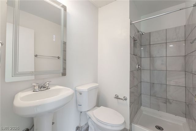 2298 Golden Arrow Drive, Las Vegas, NV 89169
