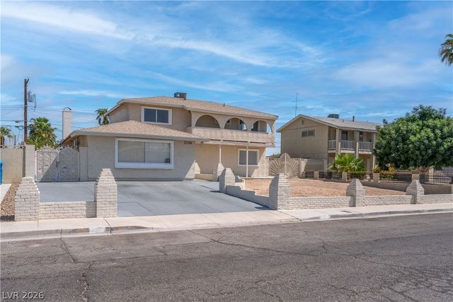 2298 Golden Arrow Drive, Las Vegas, NV 89169
