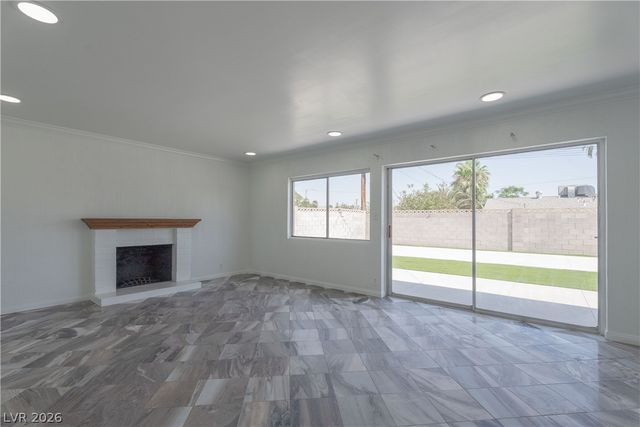 2298 Golden Arrow Drive, Las Vegas, NV 89169