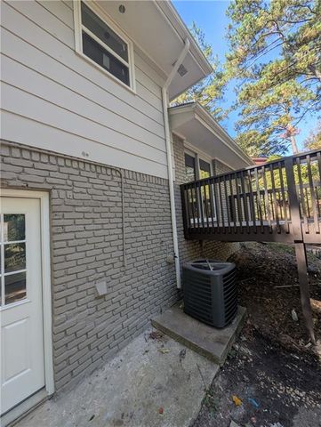 5478 Deerfield Trail, Atlanta, GA 30349