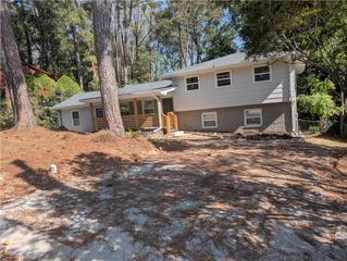 5478 Deerfield Trail, Atlanta, GA 30349