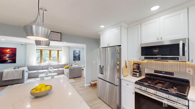 103 River Street, Monroe, NJ 08831
