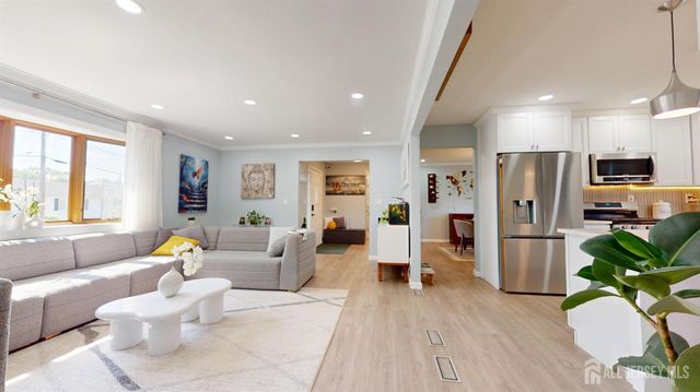103 River Street, Monroe, NJ 08831