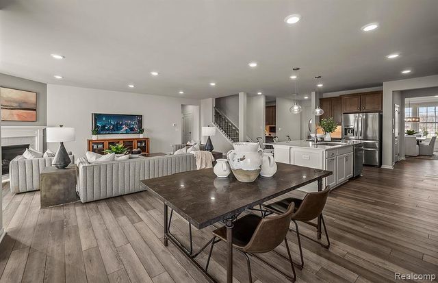 59596 Schuss Gully Drive, New Hudson, MI 48165